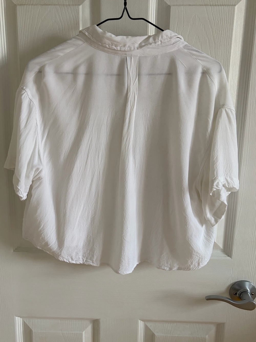 Cropped Blouse - Picture 3 of 3